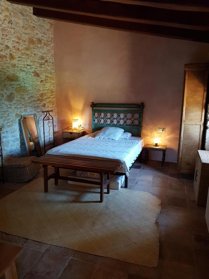 Mas Petit, Turisme Rural Pensionat La Bisbal d'Emporda Exteriör bild